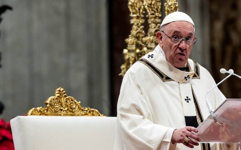 El papa Francisco denuncia que el trabajo es a menudo rehén de la injusticia social