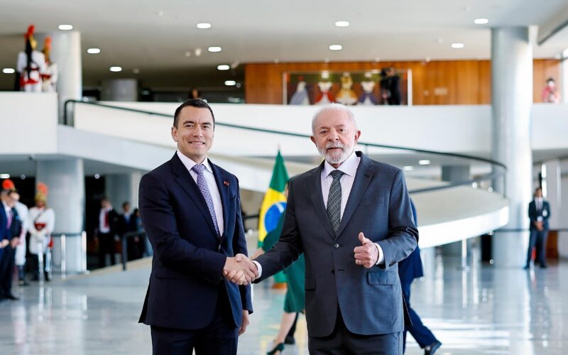El Pdte. Daniel Noboa fue recibido por su homólogo de Brasil, Lula da silva, en el Palacio de Planalto
