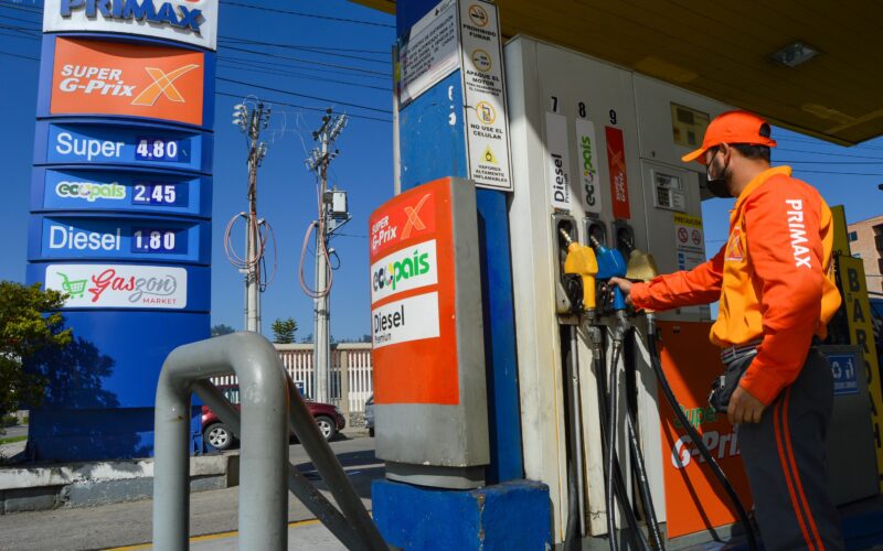 Este 12 de septiembre los precios de las gasolinas Extra y Ecopaís cambiaron de precio
