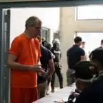 JORGE GLAS, UNO DE LOS 300 TRASLADADOS A LA CÁRCEL DEL ENCUENTRO