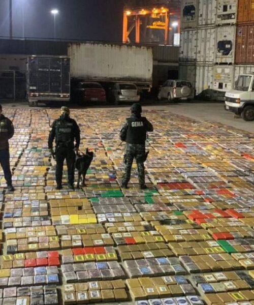 ECUADOR: DE PAÍS ESTABLE A «SUPERAUTOPISTA DE LA COCAÍNA» SEGÚN NYT