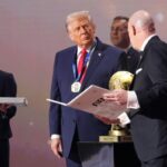 TRUMP GANA EL PRIMER PREMIO FIFA DE LA PAZ