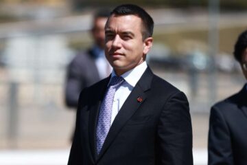 PRESIDENTE INICIA GIRA INTERNACIONAL EN MEDIO DE CUESTIONAMIENTOS INTERNOS Y BÚSQUEDA DE RESPALDO POLÍTICO Y FINANCIERO