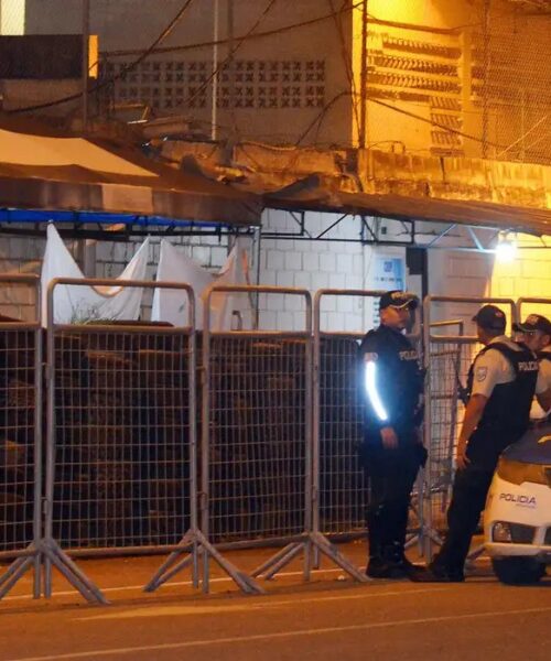 AL MENOS 13 REOS FALLECIDOS EN LA CÁRCEL DE MACHALA