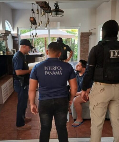 REIMBERG CONFIRMÓ LA EXTRADICIÓN DE LEONARDO CORTÁZAR DESDE PANAMÁ A ECUADOR