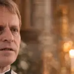 HALLAN EL CUERPO SIN VIDA DEL SACERDOTE MAXIMILIANO ESTUPIÑÁN EN SU DOMICILIO EN QUITO