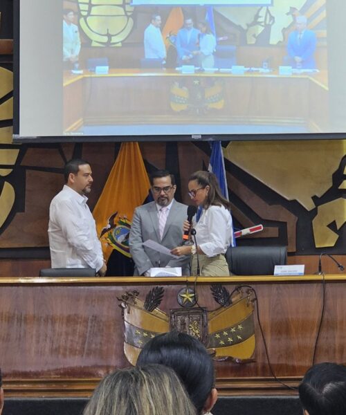 POR UNANIMIDAD, CARLOS ENCALADA FUE ELEGIDO COMO VICEPREFECTO DEL GUAYAS