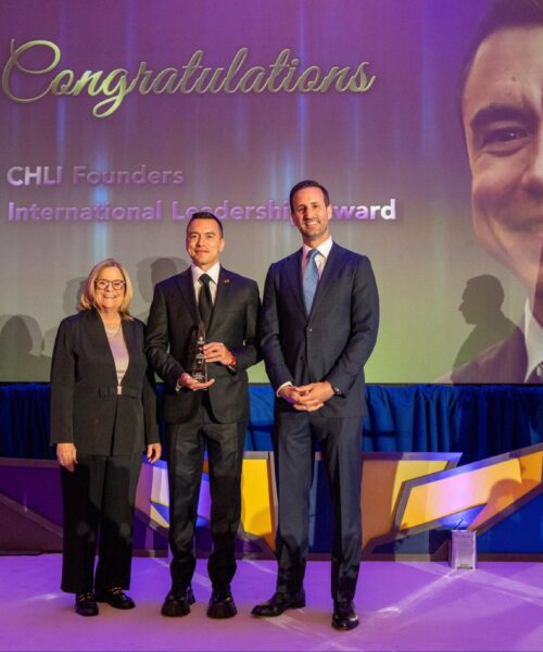 EL PRESIDENTE DE DANIEL NOBOA RECIBIÓ EL PREMIO “CHLI 2026” EN ESTADOS UNIDOS