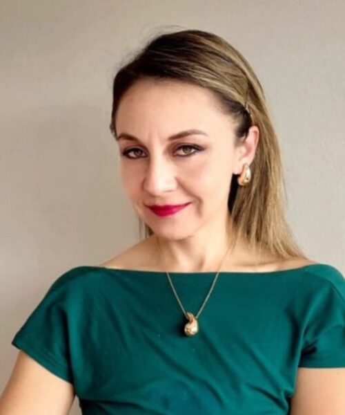 EXDIRECTORA DE COMUNICACIÓN DEL CONSEJO DE LA JUDICATURA RENUNCIÓ Y DENUNCIA PRESUNTOS MALTRATOS